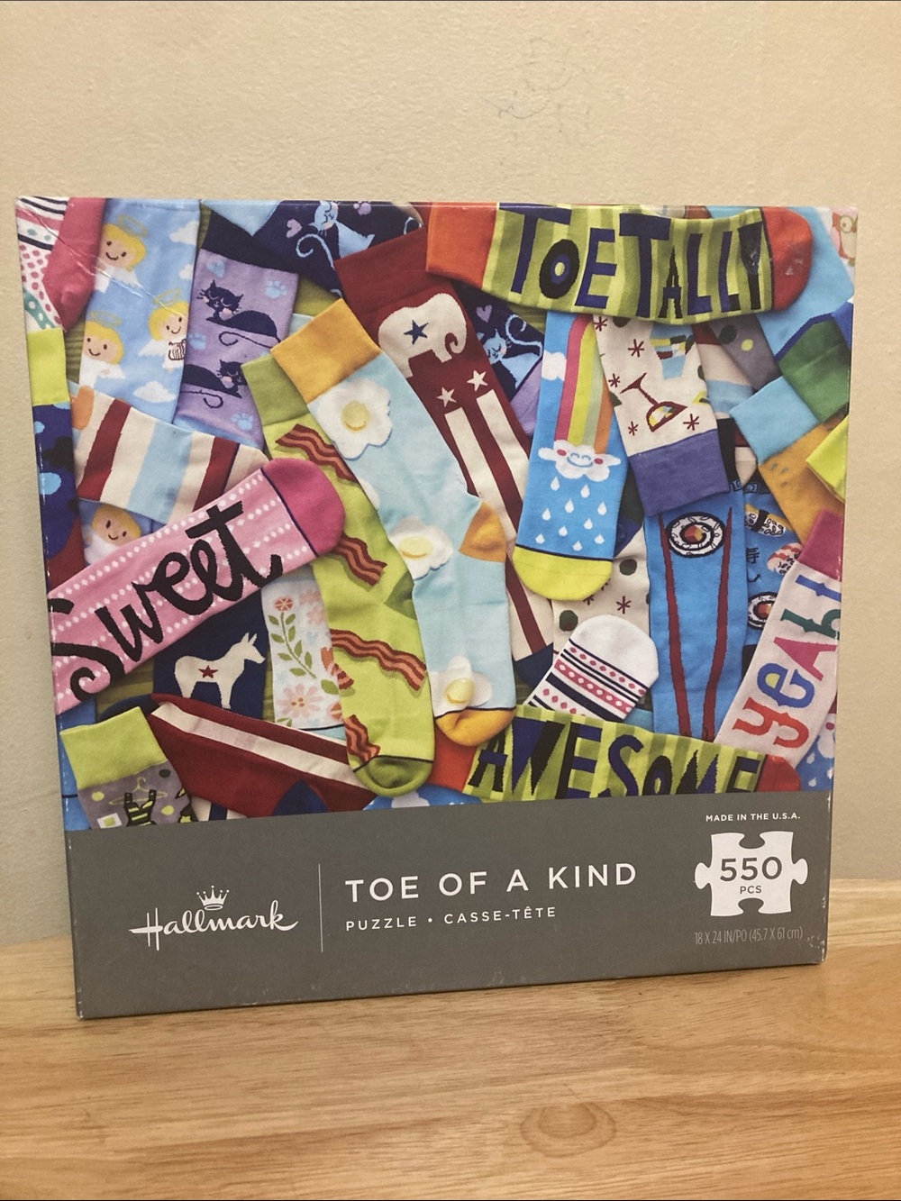 Hallmark Toe of a Kind Colorful Socks Puzzle